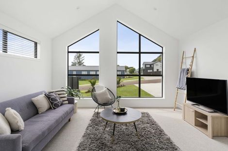 Photo of property in 5 Lynette Place, Pauanui, 3579