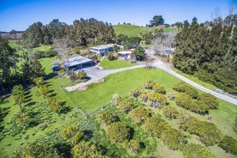 Photo of property in 325 Sandspit Road, Warkworth, 0982