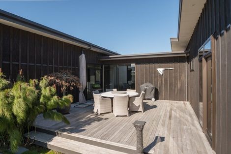 Photo of property in 7 Ribbonwood Lane, Redwood Valley, Richmond, 7081