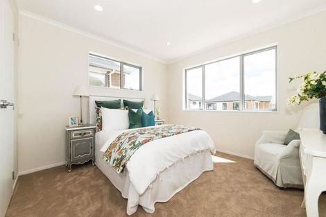 Photo of property in 20 Drumbuoy Drive, Flat Bush, Auckland, 2019