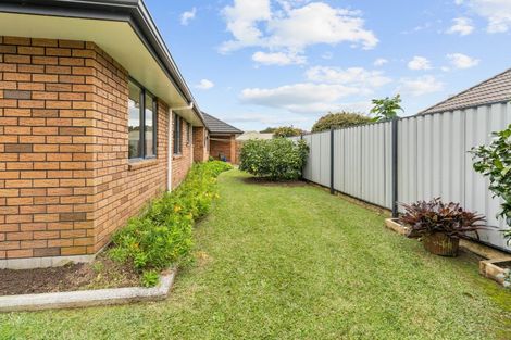 Photo of property in 18 Chatsfield Place, Te Kamo, Whangarei, 0112