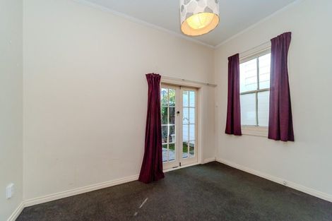 Photo of property in 25 Douglas Street, Mount Cook, Wellington, 6021
