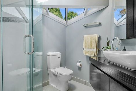 Photo of property in 412 Taupaki Road, Kumeu, 0892