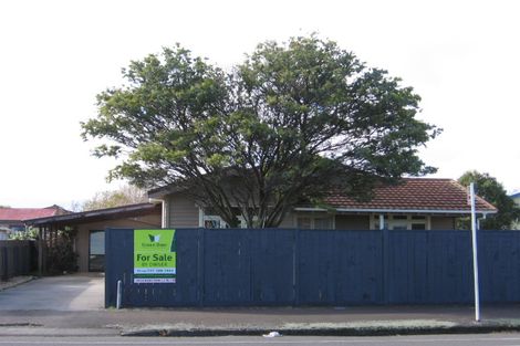 Photo of property in 83 Wood Street, Takaro, Palmerston North, 4410