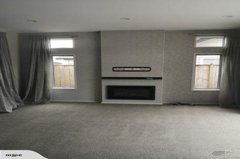 Photo of property in 11 Bianca Court, Karaka, Papakura, 2113