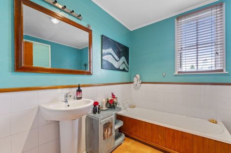 Photo of property in 1 Paterson Street, Pahiatua, 4910