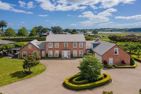 Photo of property in 287 Clifton Road, Whitford, Howick, 2571