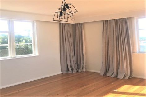 Photo of property in 40 Hindmarsh Street, Johnsonville, Wellington, 6037