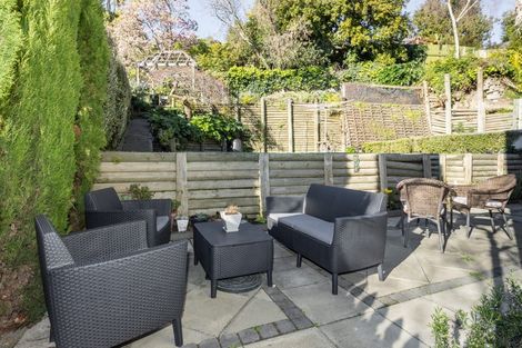 Photo of property in 3 Hooker Avenue, Hospital Hill, Napier, 4110