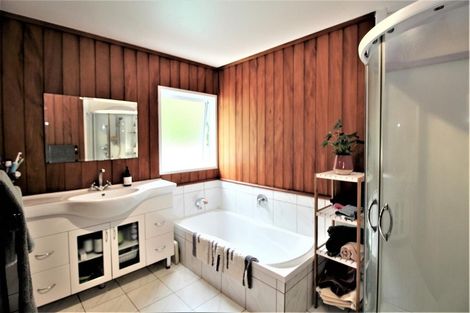 Photo of property in 8 Ngahere Drive, Horahora, Whangarei, 0110