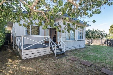 Photo of property in 111 Arawhata Road, Paraparaumu, 5032