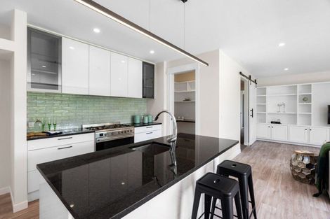 Photo of property in 27 Arihi Crescent, Frimley, Hastings, 4120