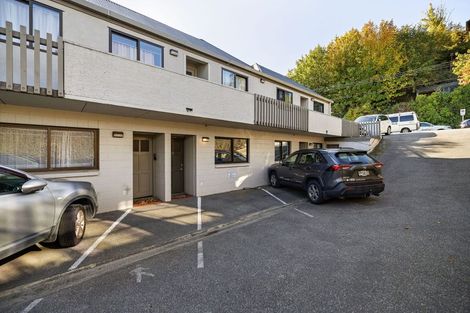 Photo of property in 5/42 Hallenstein Street, Queenstown, 9300