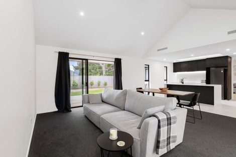 Photo of property in 12b Wykes Place, Amberley, 7410