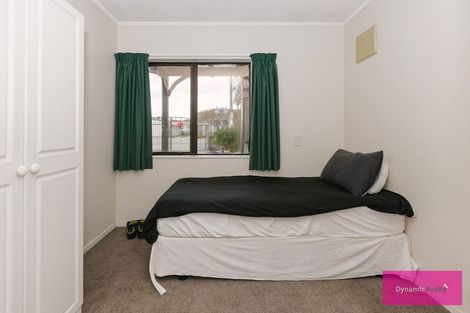 Photo of property in 10 Botanical Road, Takaro, Palmerston North, 4412