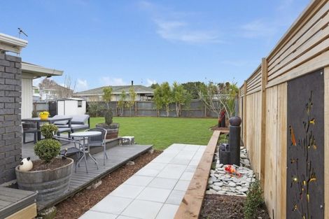 Photo of property in 6 Castile Place, Belfast, Christchurch, 8051