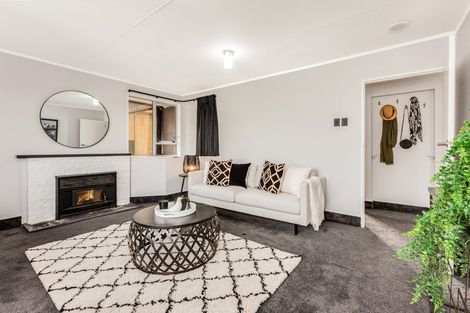 Photo of property in 13 Sombrero View, Ascot Park, Porirua, 5024