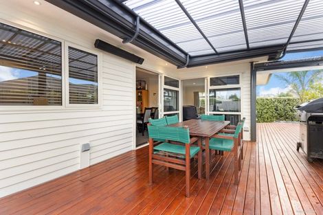 Photo of property in 18a Doment Crescent, Orewa, 0931