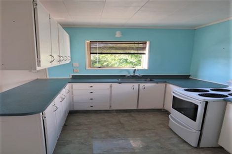 Photo of property in 11a Tarawera Road, Johnsonville, Wellington, 6037