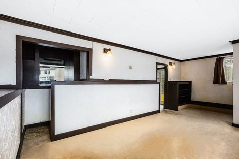 Photo of property in 133a Taylor Terrace, Tawa, Wellington, 5028