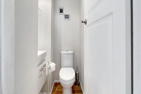 Photo of property in 123 West Tamaki Road, Glen Innes, Auckland, 1072