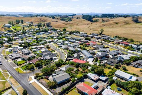 Photo of property in 3 Maynard Place, Temple View, Hamilton, 3218