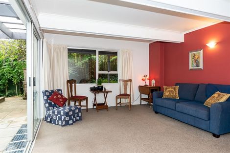 Photo of property in 58 Lynden Avenue, Hillcrest, Auckland, 0627