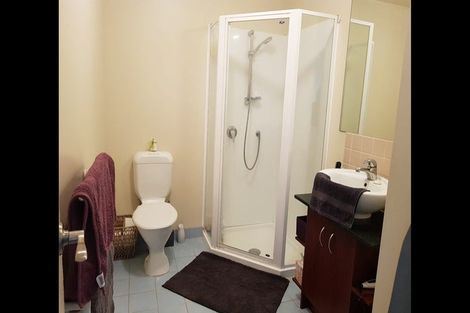 Photo of property in 6j/17 Crown Lynn Place, New Lynn, Auckland, 0600