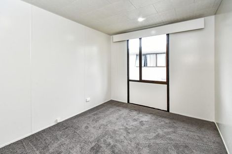 Photo of property in 2/10 Nearco Street, Randwick Park, Auckland, 2105