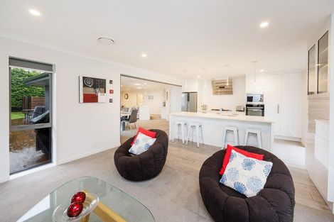 Photo of property in 27 Titoki Street, Palmerston North, 4414