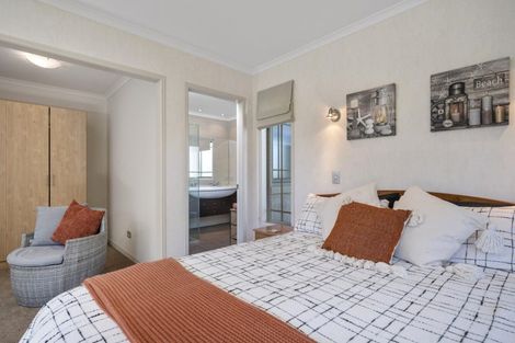 Photo of property in 23 Inverness Drive, Pyes Pa, Tauranga, 3112