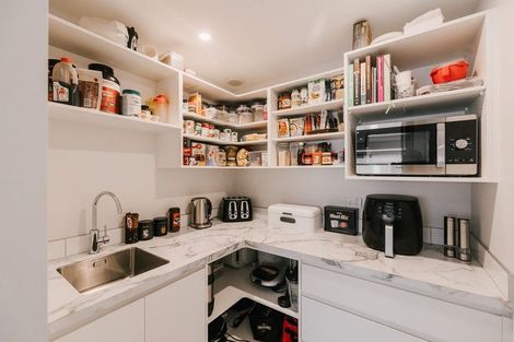 Photo of property in 12 Serenity Crescent, Kelvin Grove, Palmerston North, 4414