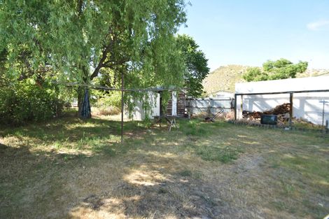 Photo of property in 9 Sutherland Road, Omarama, 9412