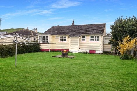Photo of property in 18 Takahe Street, Taihape, 4720