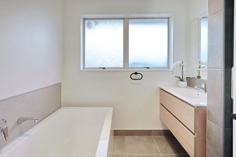 Photo of property in 75 Lakewood Drive, Burwood, Christchurch, 8083