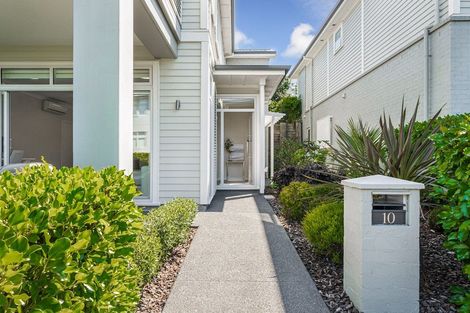 Photo of property in 10 Plantation Terrace, Orewa, 0931
