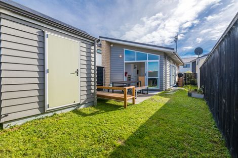 Photo of property in 7 Teal Way, Hobsonville, Auckland, 0616
