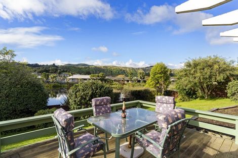 Photo of property in 5 Lorna Irene Drive, Raumati South, Paraparaumu, 5032