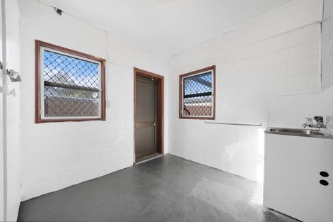 Photo of property in 26 Ewbank Place, Manurewa, Auckland, 2102