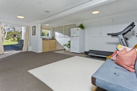 Photo of property in 48 Lynden Avenue, Hillcrest, Auckland, 0627