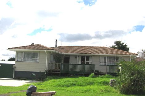 Photo of property in 4 Spode Place, Henderson, Auckland, 0612