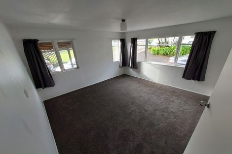 Photo of property in 12 Ohaupo Road, Hamilton Lake, Hamilton, 3204