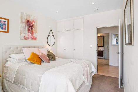 Photo of property in Chews Lane Apartments, 16c/9 Chews Lane, Wellington Central, Wellington, 6011