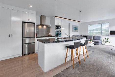 Photo of property in 10 Pukeko Street, Ruakaka, 0116