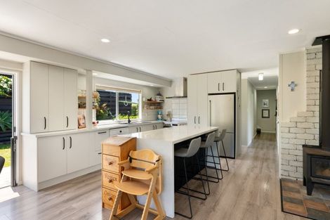 Photo of property in 15 Milsom Place, Te Puke, 3119