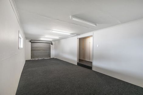 Photo of property in 52 Sycamore Drive, Sunnynook, Auckland, 0620