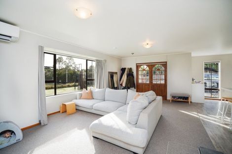 Photo of property in 137 Dunns Road, Otatara, Invercargill, 9879