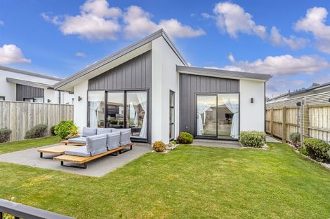 Photo of property in 15 Burrow Street, Rolleston, 7614