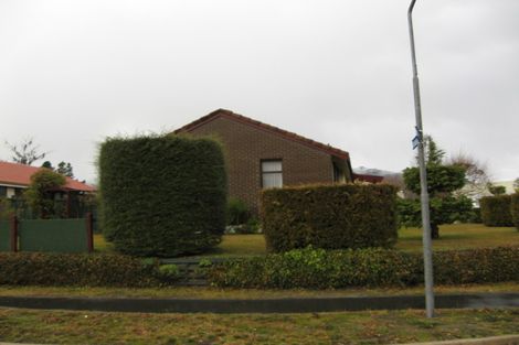 Photo of property in 2 Linrosa Place, Cromwell, 9310