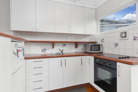 Photo of property in 12/2 Westwood Terrace, Saint Marys Bay, Auckland, 1011